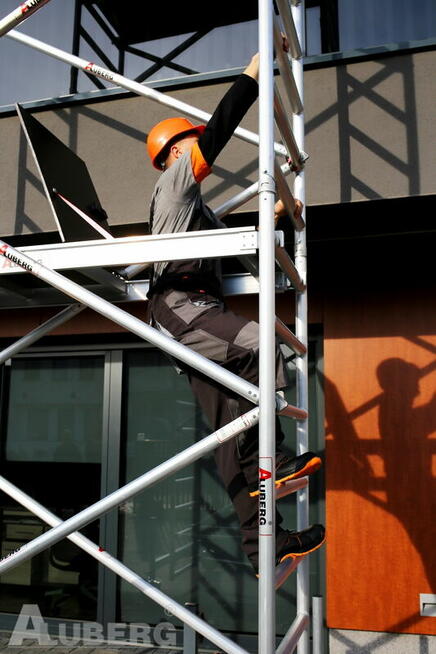 Rusztowanie przejezdne aluminiowe ALUBERG 1370 - 700 z belką