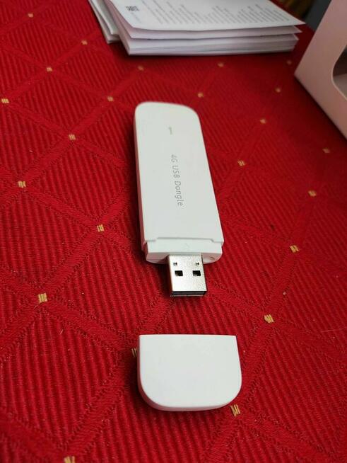 Modem LTE USB Stick odbiornik 4G Dongle BROVI E3372 Huawei