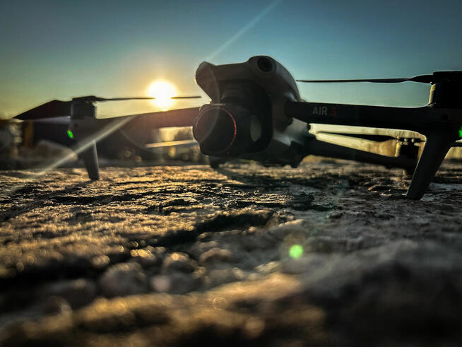 Usługi Dronem 4K, Profesjonalne Nagrania, Reklama, Inspekcje