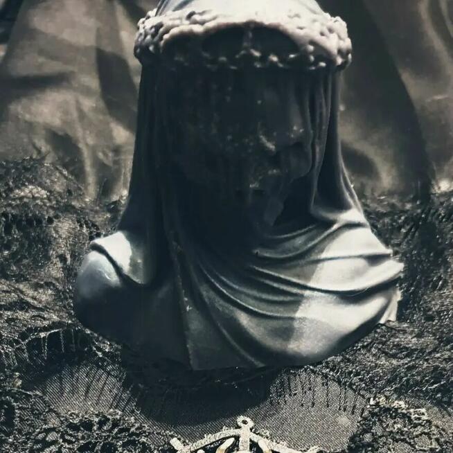 Świece zapachowe gotyckie