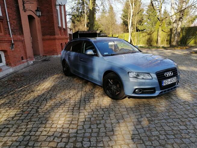 Audi A4 B8 2.0 2008r