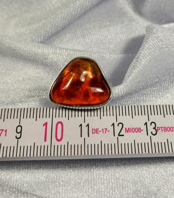 Pierścionek Srebrny z Bursztynem Roz.15/17,39mm