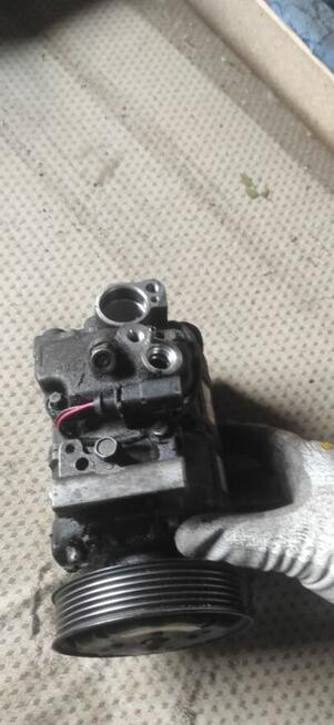 sprężarka klimatyzacji samochodowej Audi a4b6 2.0 benzyna