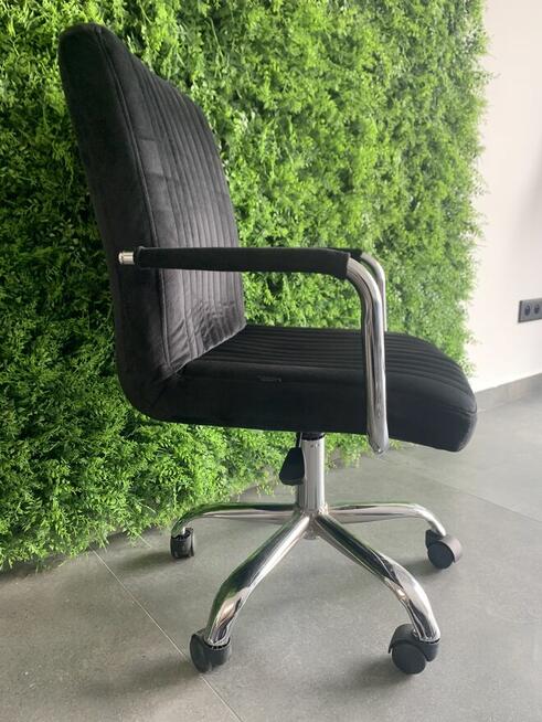 Krzesło biurowe obrotowe eleganckie z podłokietnikami- x12