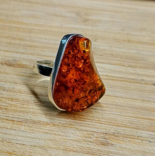 PierScionek Srebrny z Byrsztynem roz.19/18,29mm