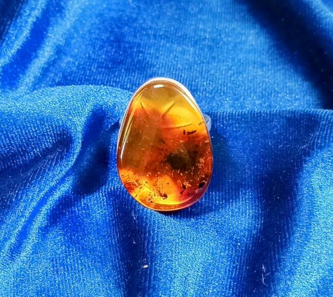 Pierścionek Srebrny z Bursztynem Roz.18/18,46mm