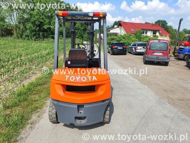 Wózek Widłowy TOYOTA 7FD25 , TOYOTA 7FDF25 widlak Linde