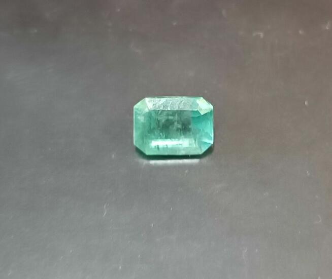 SZMARAGD 1,49 ct 5,97 x 7,99 x 4,39 mm OŚMIOKĄTNY CERTYFIKAT