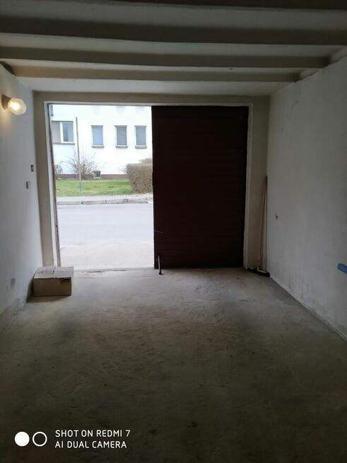 Garaż na sprzedaż Kraków ul Lipska 51