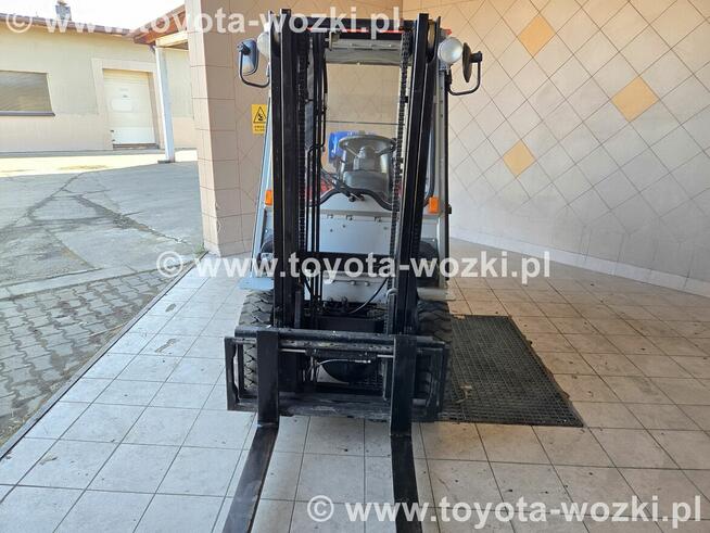Wózek Widłowy TOYOTA 6FG25 Kabina TOYOTA 6FGF25 Linde