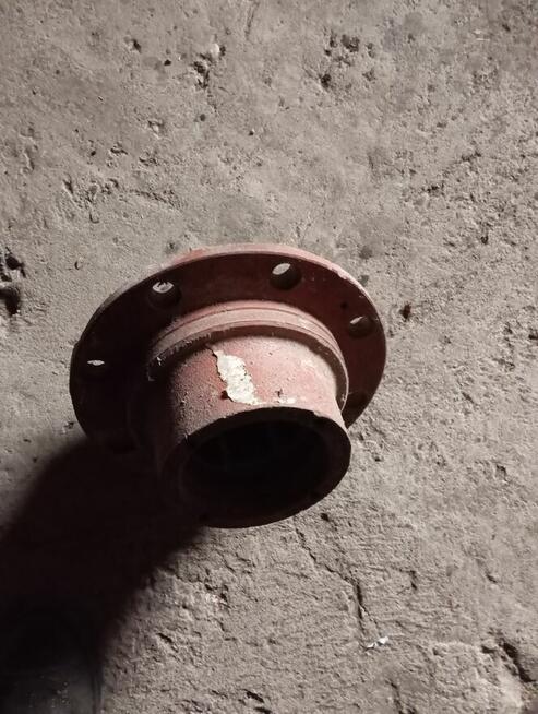 Piasta koła tylnego do bizona