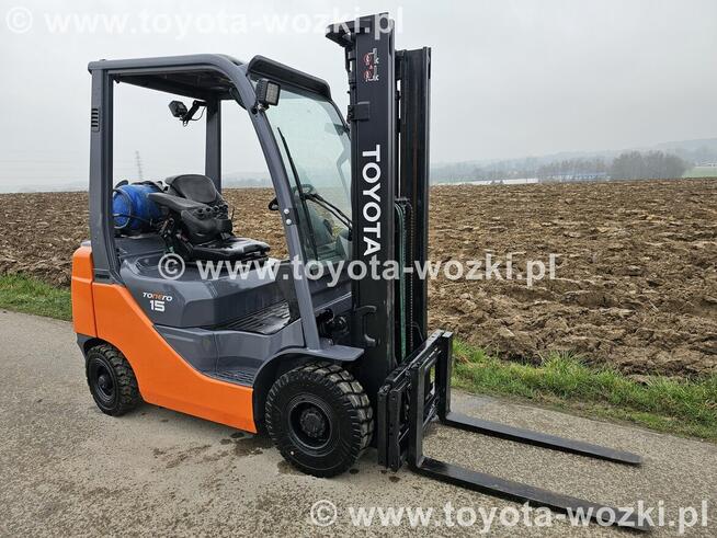 Wózek widłowy TOYOTA 8FGF15 wolny skok 8FG15 widlak Linde