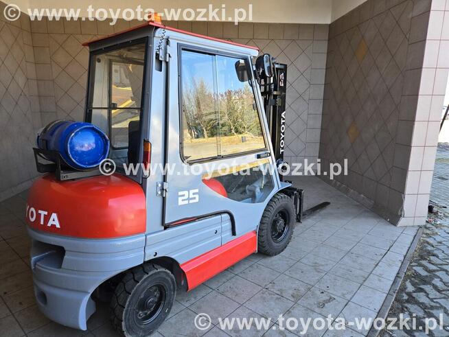 Wózek Widłowy TOYOTA 6FG25 Kabina TOYOTA 6FGF25 Linde