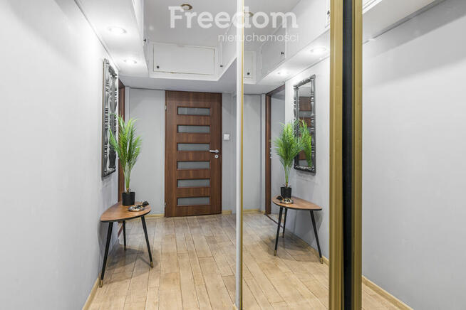 2 pokoje, kamienica, 49,5 m2, metro Ratusz Arsenał