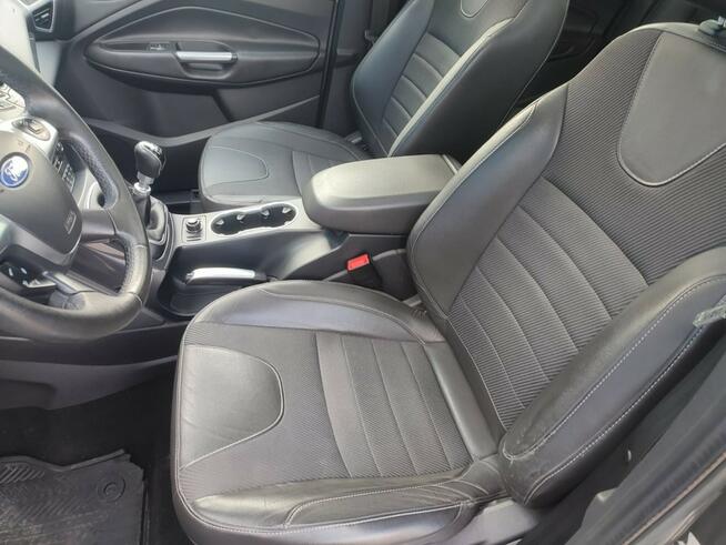 Ford Kuga Nowe opony nowe hamulce