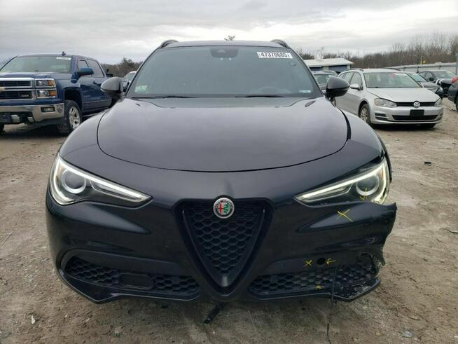 Alfa Romeo Stelvio TI Sport Q4 280HP