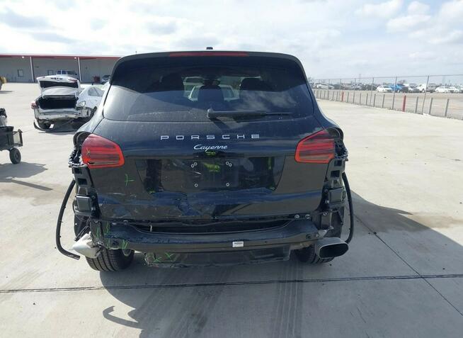 Porsche Cayenne Sport Chrono AWD 3.6l V6