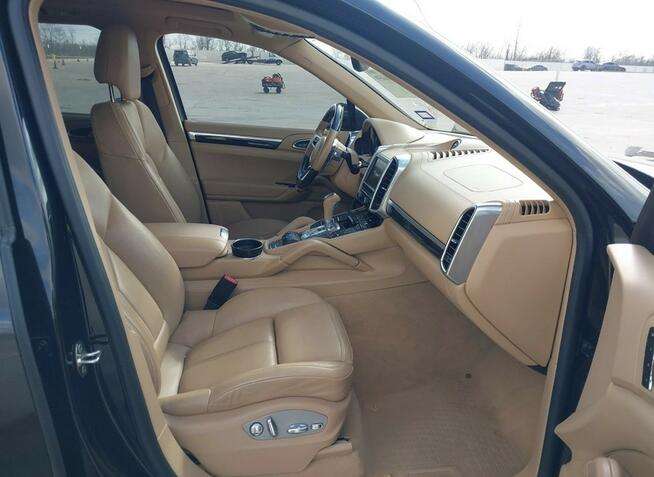 Porsche Cayenne Sport Chrono AWD 3.6l V6