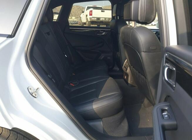 Porsche Macan Sport Chrono Package BOSE 2.0l AWD