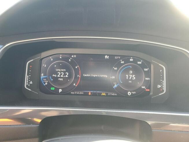 Volkswagen Tiguan SEL Virtual R-Line