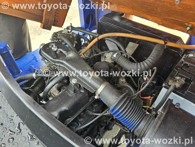 Wózek widłowy TOYOTA 4FG15 TOYOTA 4FGF15 widlak Linde