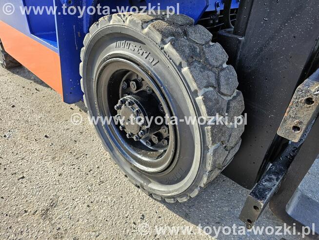 Wózek Widłowy TOYOTA 5FD25 , TOYOTA 5FDF25 widlak Linde