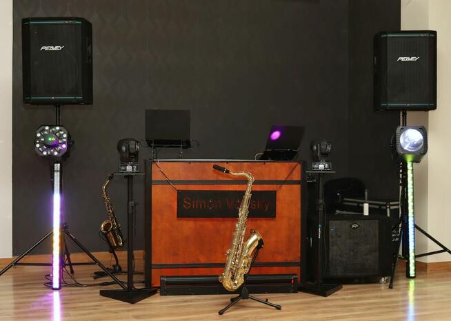 Na wesele - DJ SIMON VONSKY z saksofonami i nie tylko