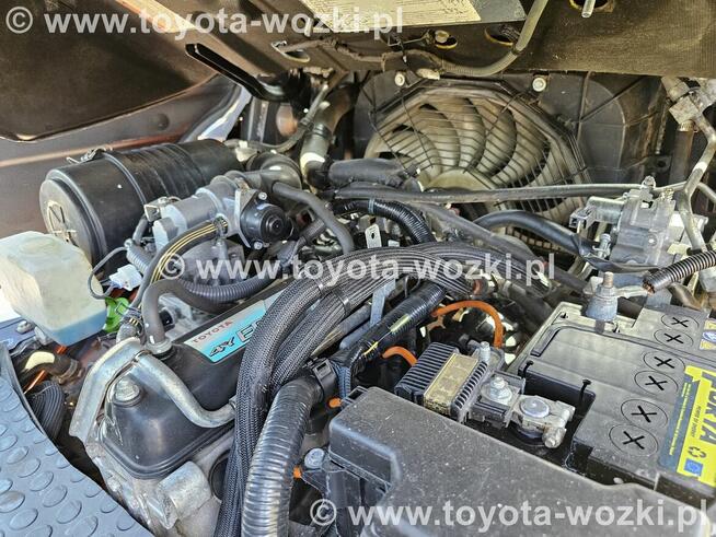 Wózek Widłowy TOYOTA 8FG25 Kabina, Wolny skok TOYOTA 8FGF25