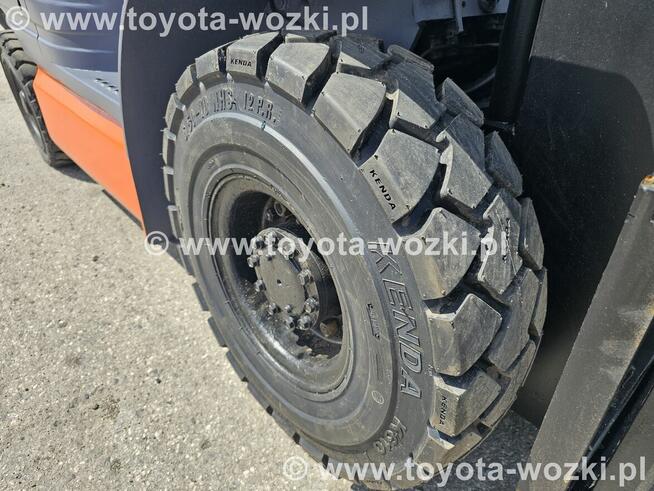 Wózek Widłowy TOYOTA 6FG15 Wózki Widłowe TOYOTA 6FGF15