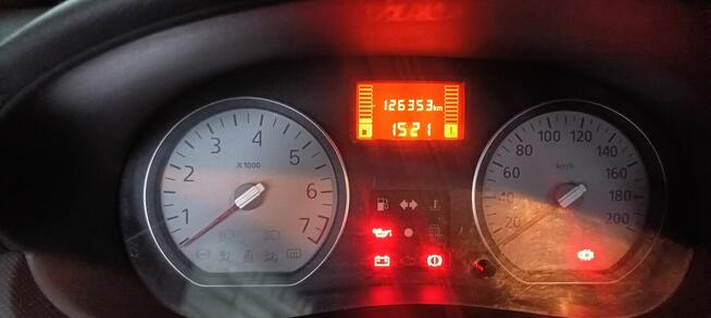 Sprzedam samochód Dacia Sandero 1,4 + gaz