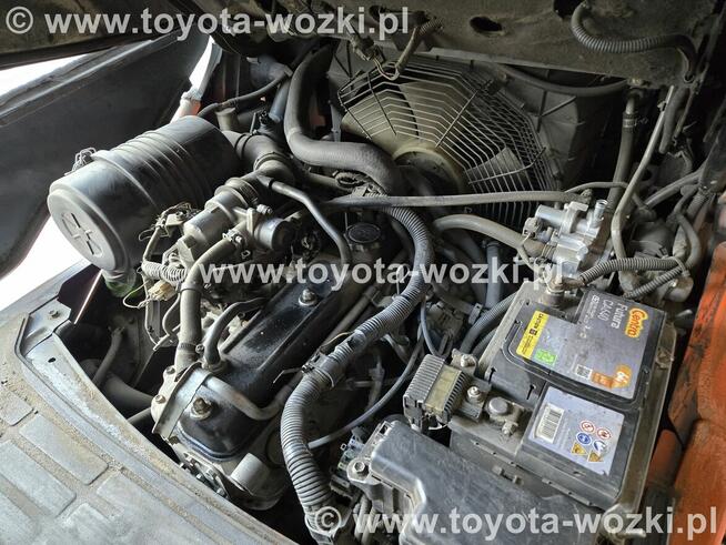 Wózek Widłowy TOYOTA 8FG30 Kabina TOYOTA 8FGF30 widlak Linde