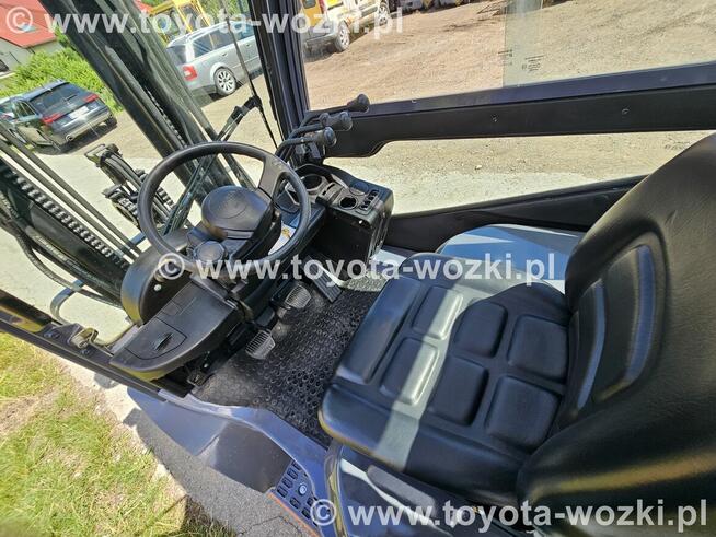 Wózek Widłowy TOYOTA 8FG25 Kabina, Wolny skok TOYOTA 8FGF25