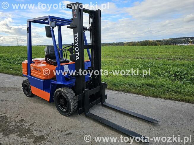 Wózek Widłowy TOYOTA 5FD25 , TOYOTA 5FDF25 widlak Linde