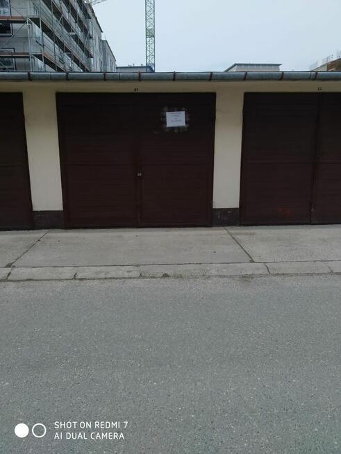 Garaż na sprzedaż Kraków ul Lipska 51