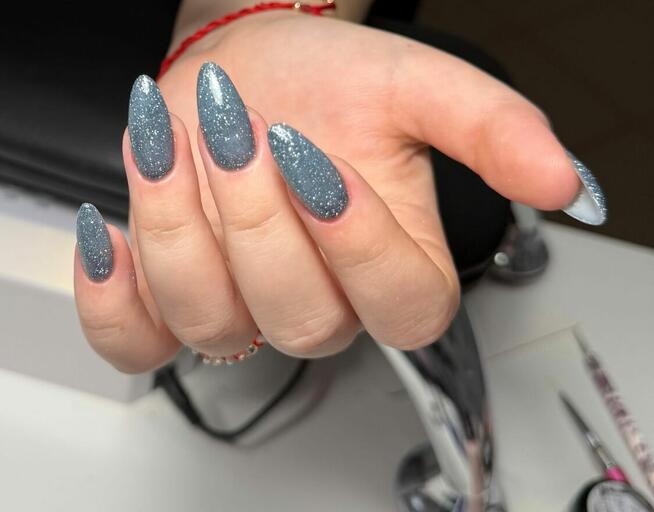 Zaproszenie na manicure i pedicure – Poznań, Winogrady!