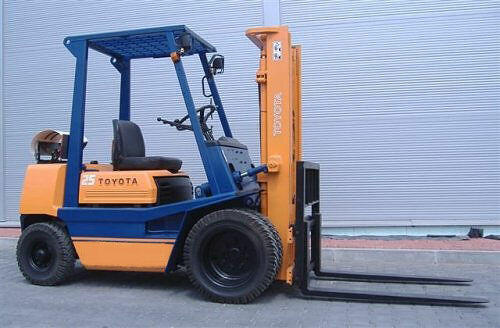 Wózek widłowy TOYOTA serii 4, wózki widłowe TOYOTA, Linde