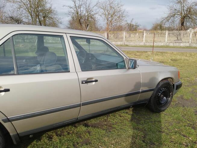 blacharka samochodowa