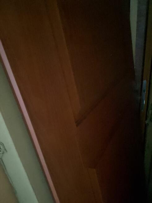 Drzwi wewnętrzne leżaki magazynowe 80, ościeżnice kocm, nowe