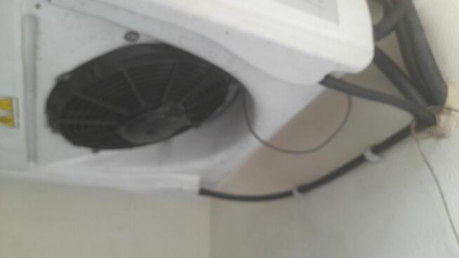 Samochód z chłodnią