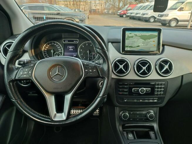 Mercedes B 180 Bezwypadkowy automat