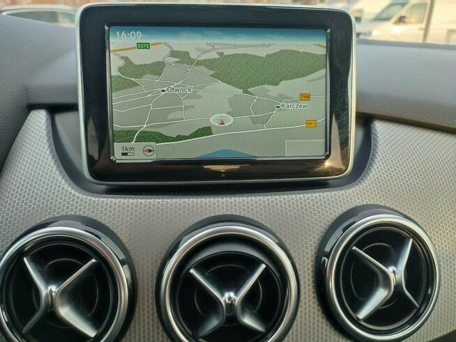 Mercedes B 180 Bezwypadkowy automat