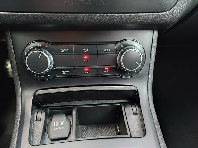 Mercedes B 180 Bezwypadkowy automat