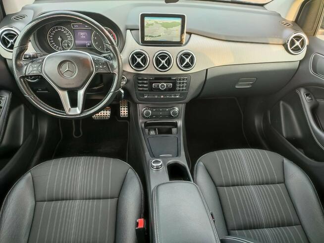 Mercedes B 180 Bezwypadkowy automat