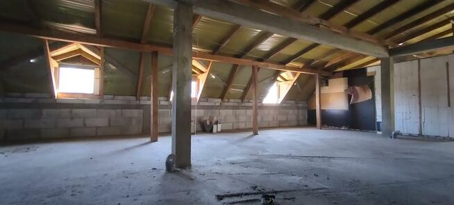 Lokal użytkowy Iskrzynia gm. Korczyna