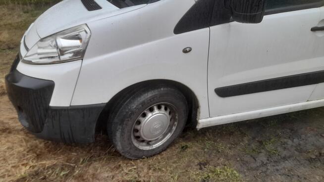 Samochód z chłodnią