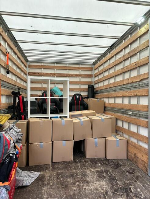 Przeprowadzki transport utylizacja mebli