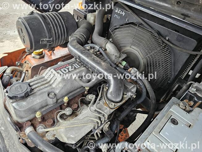 Wózek widłowy TOYOTA 7FDF25 triplx TOYOTA 7FD25 widlak Linde