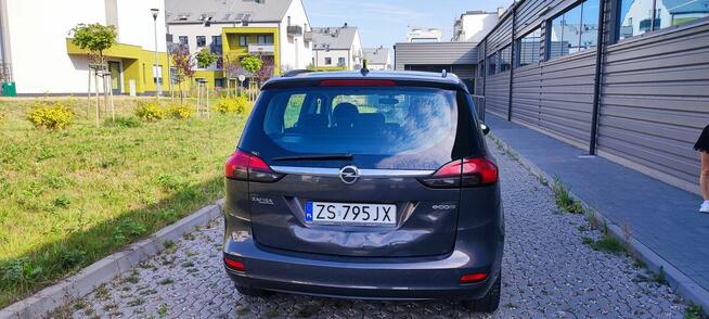 sprzedaż samochodu osobowego