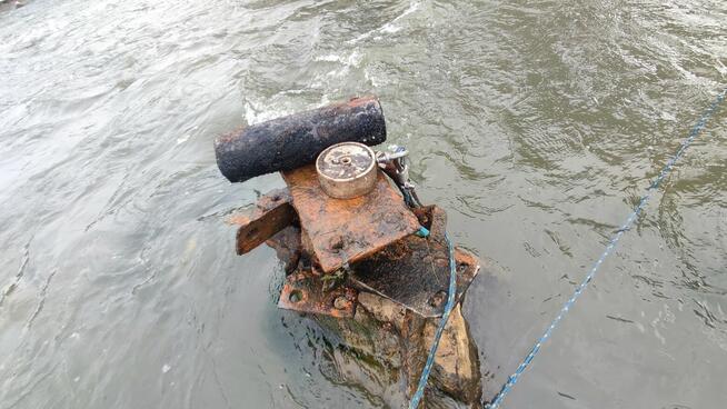 Belka magnetyczna magnes do poszukiwań w wodzie BM125x50x40