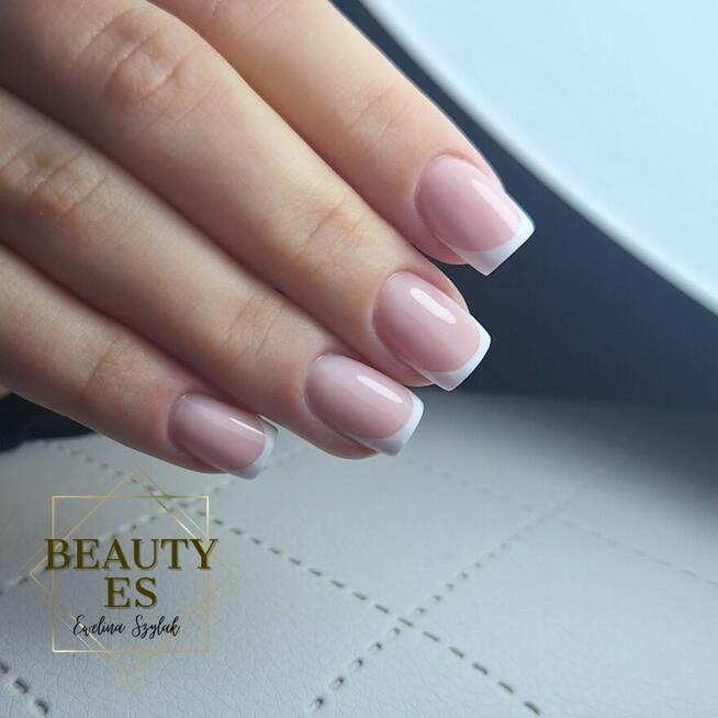 Paznokcie manicure pedicure nowa huta